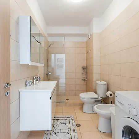 Calm Haven Modern 2br By Pikhost Tirana