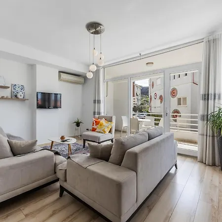 Calm Haven Modern 2br By Pikhost Lejlighed